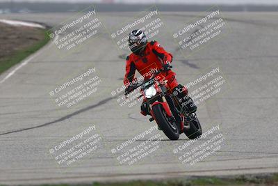 media/Nov-29-2025-TrackDaz (Sat) [[10ae2d9bce]]/B Group/Session 3 (Outside Grapevine)/